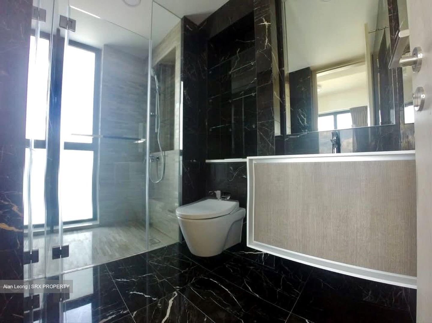 J Gateway (D22), Condominium #559809131
